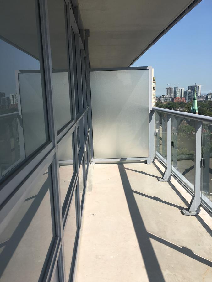 Toronto Metropolitan University-Daphne Cockwell Complex Residence Room photo